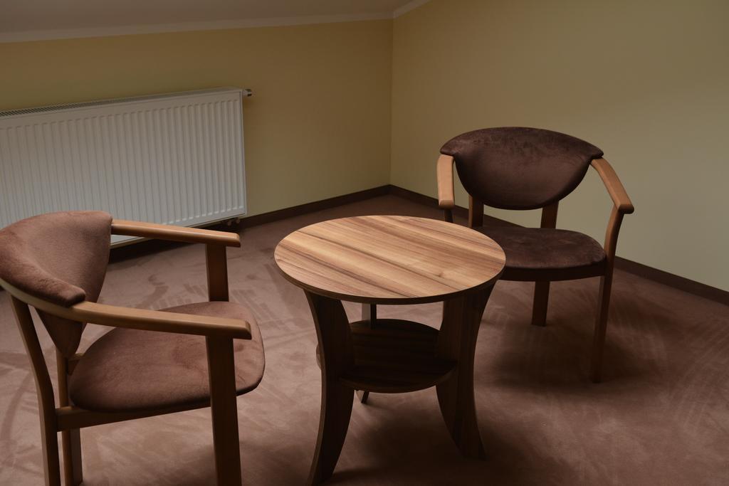Gosciniec Pan Tadeusz II Hotell Giżycko Rom bilde