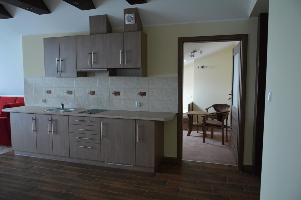 Gosciniec Pan Tadeusz II Hotell Giżycko Rom bilde