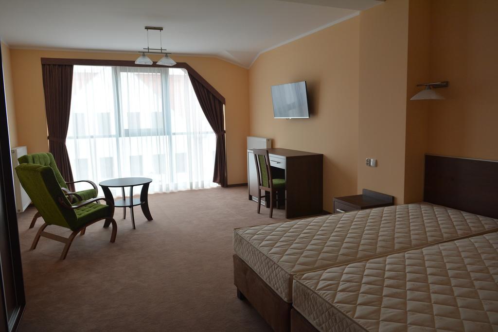 Gosciniec Pan Tadeusz II Hotell Giżycko Rom bilde