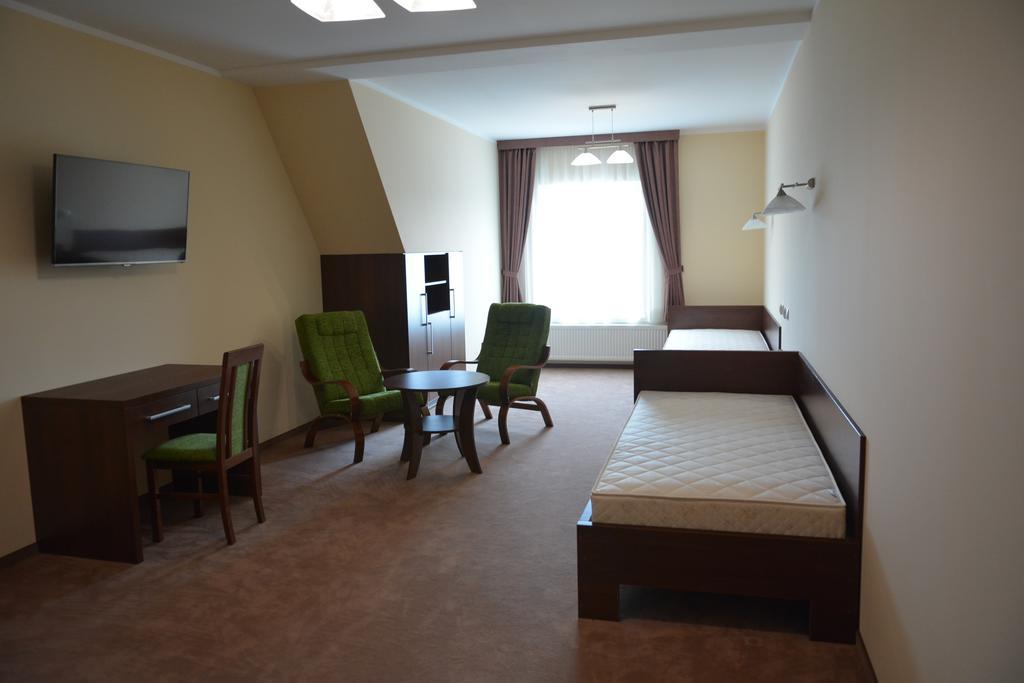 Gosciniec Pan Tadeusz II Hotell Giżycko Eksteriør bilde