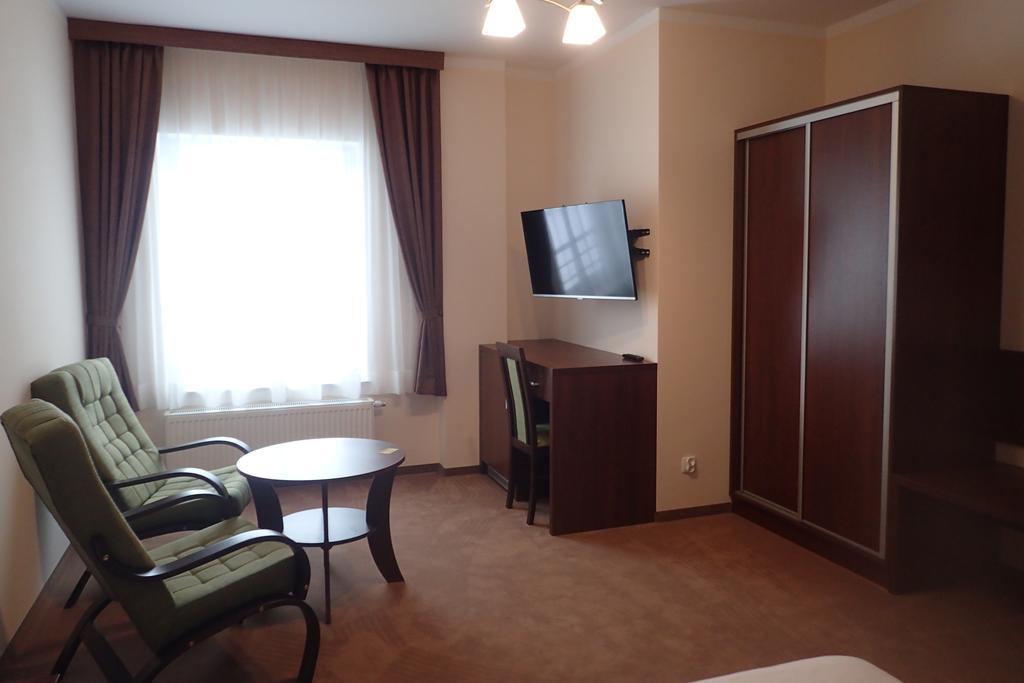Gosciniec Pan Tadeusz II Hotell Giżycko Eksteriør bilde